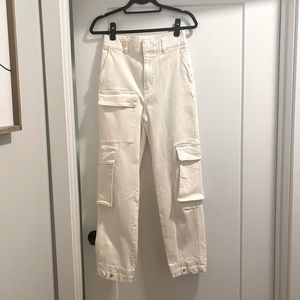Aritzia Cargo Pants, TNA Workwear Pant, Off-White, size 6
